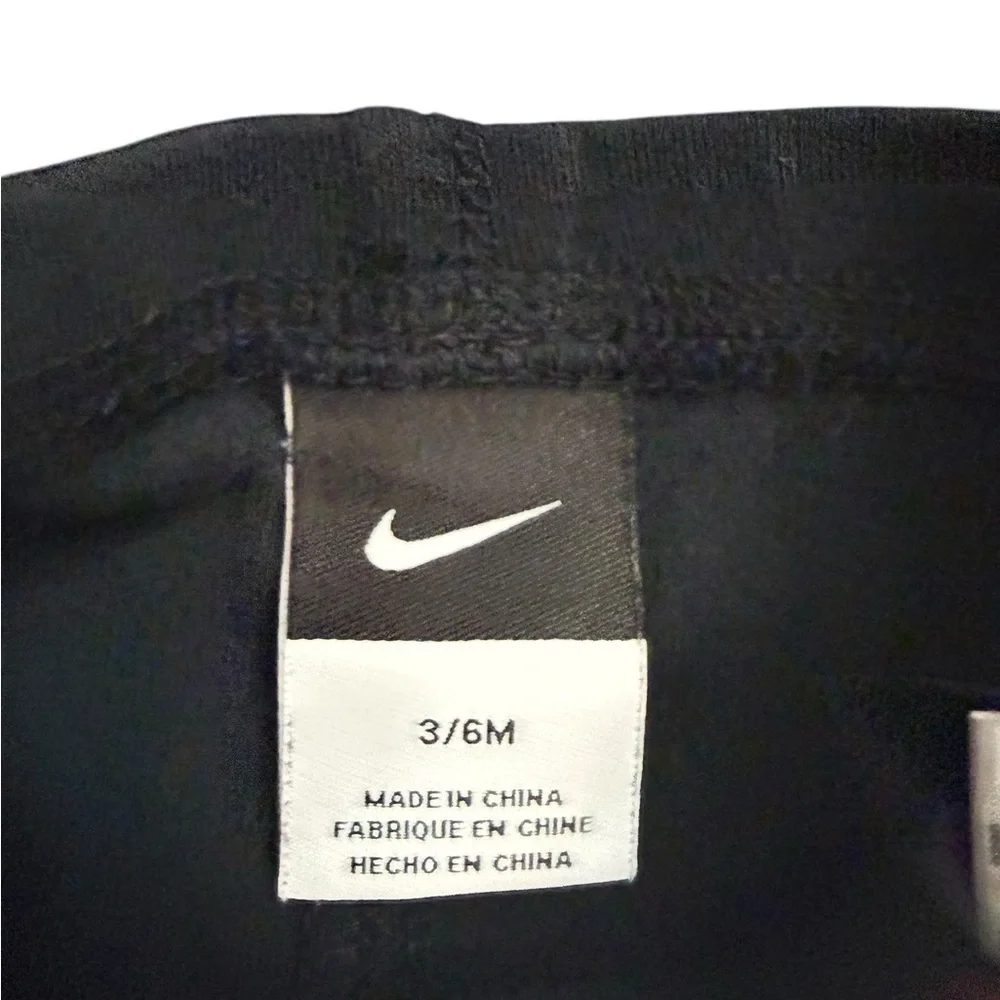 Nike Kids Black and Red Leggings